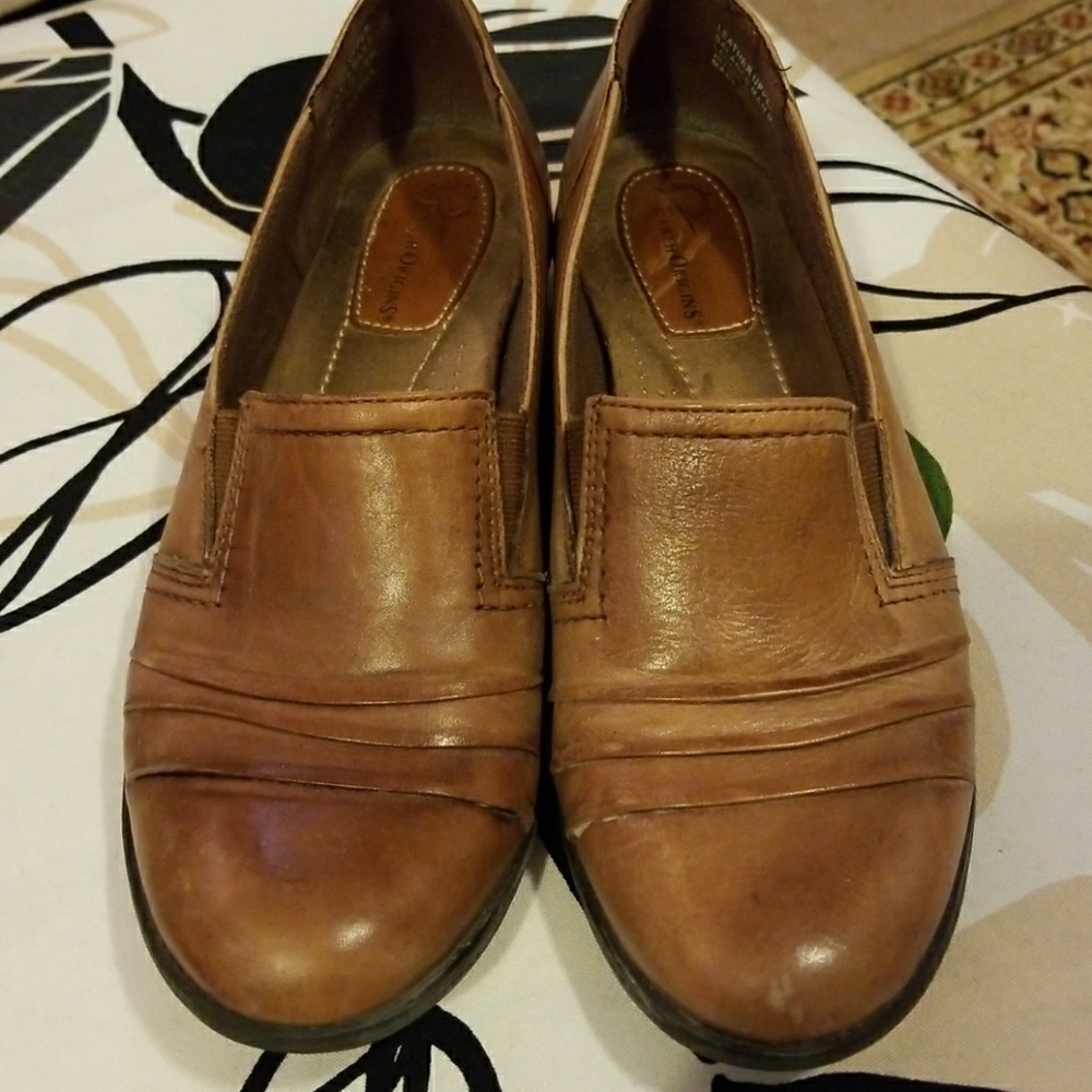 Earth Origins brown size 9